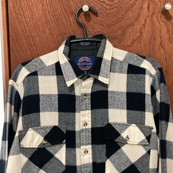 Claybrook Outdoors Black and Cream Flannel Long Sleeved Plaid Shirt Men’s Medium - Picture 2 of 3